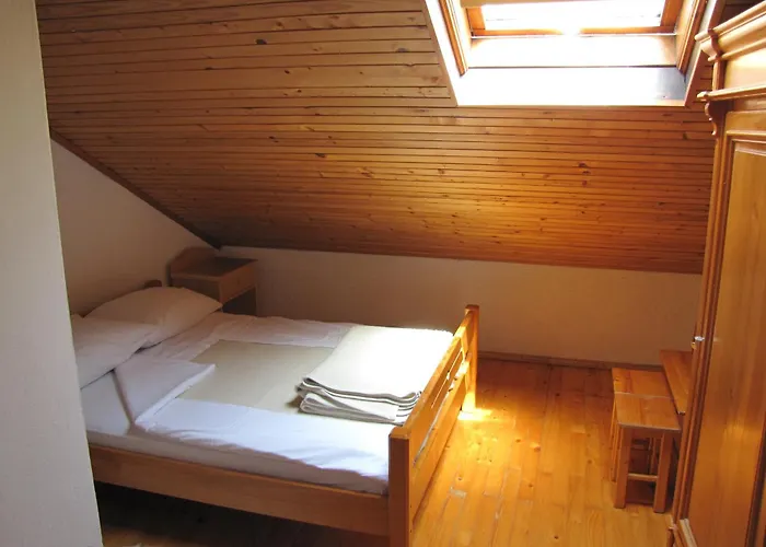 Sinji Vrh Bed & Breakfast Zoll